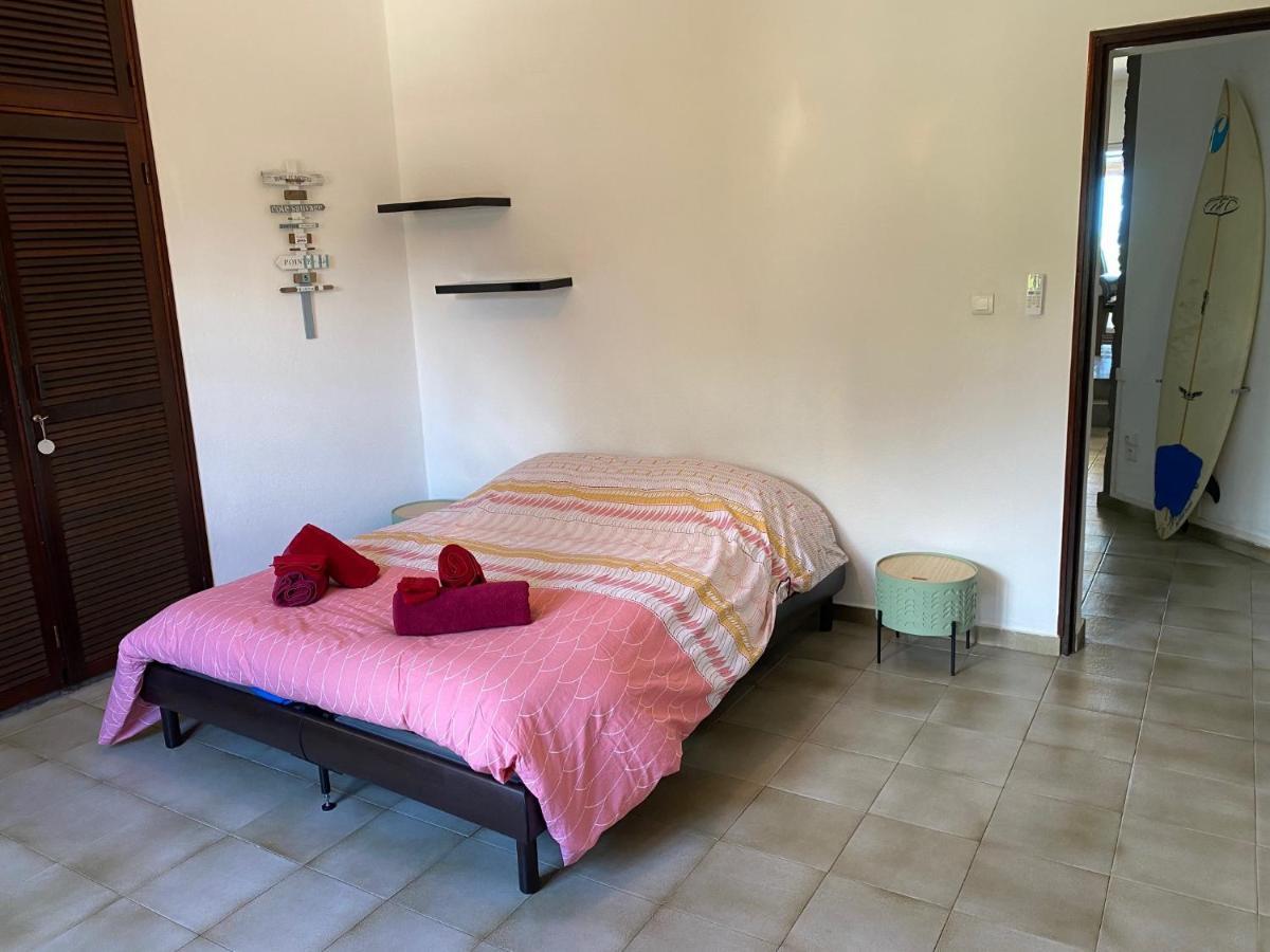 Villa & Bungalow 'Coco Des Sables' Les Pieds Dans L'Eau لا سالين لو باين المظهر الخارجي الصورة