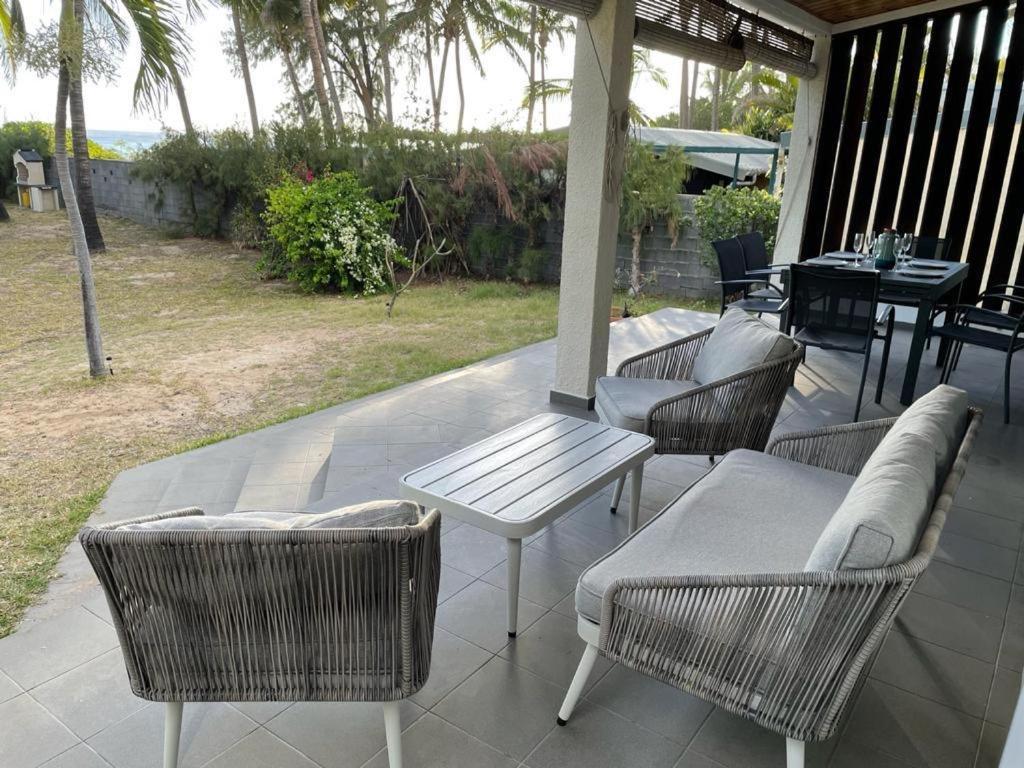 Villa & Bungalow 'Coco Des Sables' Les Pieds Dans L'Eau لا سالين لو باين المظهر الخارجي الصورة