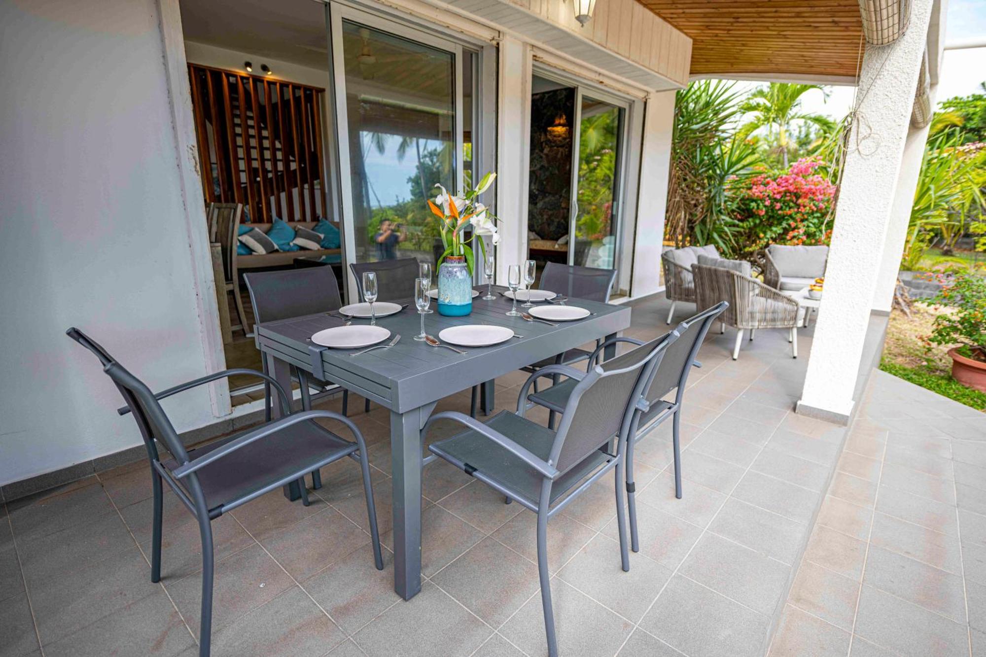 Villa & Bungalow 'Coco Des Sables' Les Pieds Dans L'Eau لا سالين لو باين المظهر الخارجي الصورة