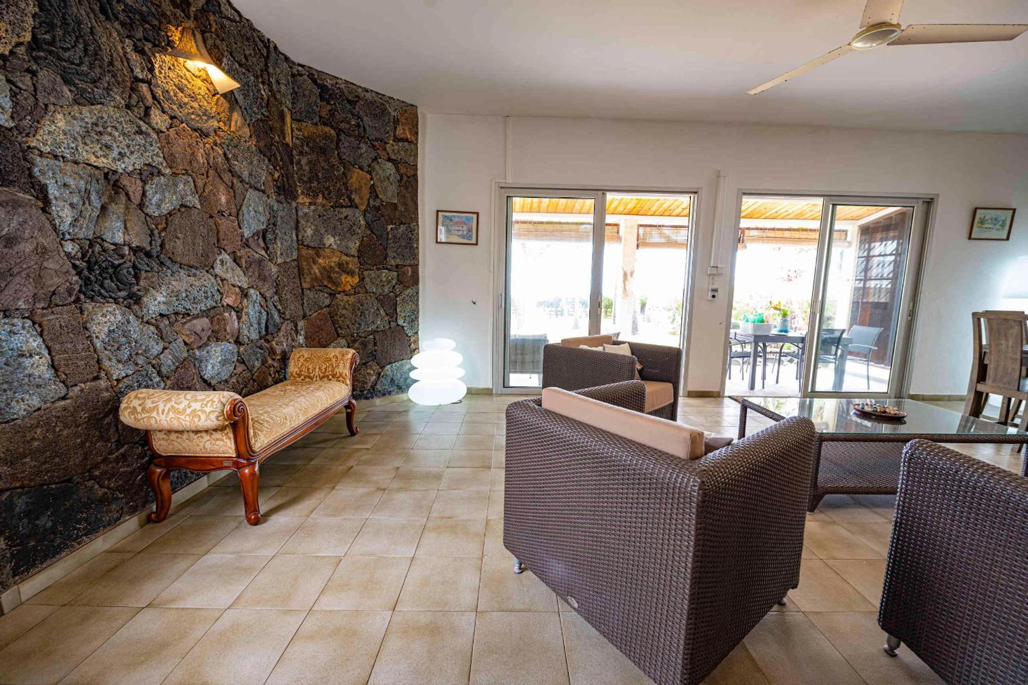 Villa & Bungalow 'Coco Des Sables' Les Pieds Dans L'Eau لا سالين لو باين المظهر الخارجي الصورة